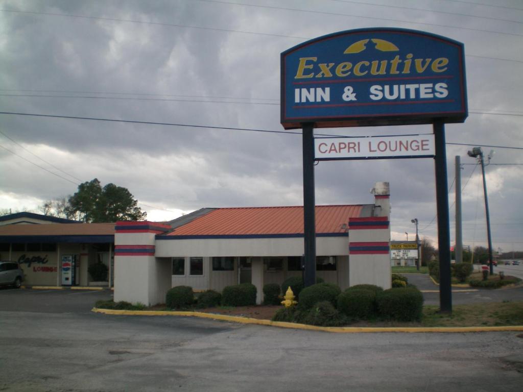 Executive Inn & Suites - 奧古斯塔 外观 照片